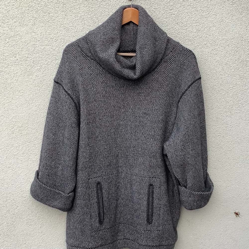 Very heavy Sweater from Pringle 1815 Scotland